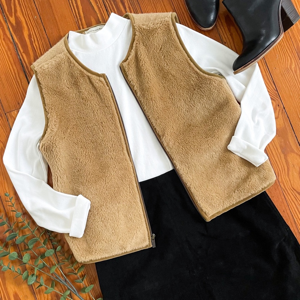 Banana Republic faux fur vest.